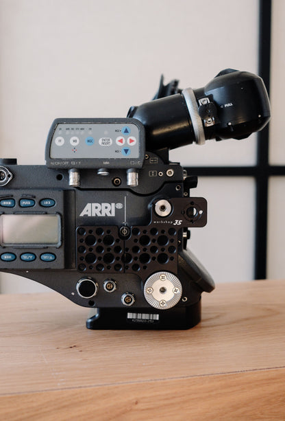 ARRIFLEX 235 - LIGHTWEIGHT SIDE - CHEESE PLATE